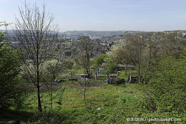 banlieue de Liège